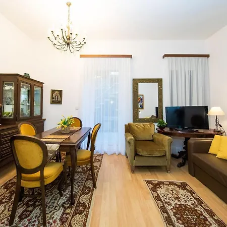 Sensa Apartment